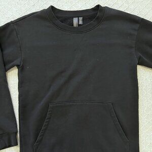 ✨ Mondetta Black Oversized Crewneck Sweatshirt – Size S ✨